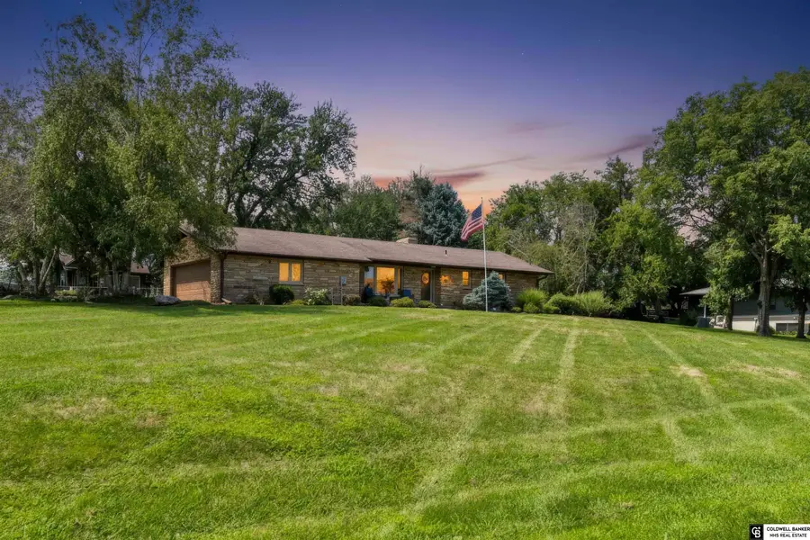 1221 Beechcraft Road, Lincoln, NE 68527 - #3