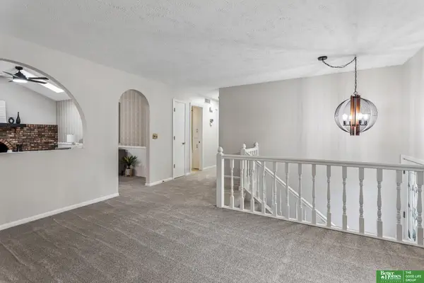 431 S 150 Circle, Omaha, NE 68154