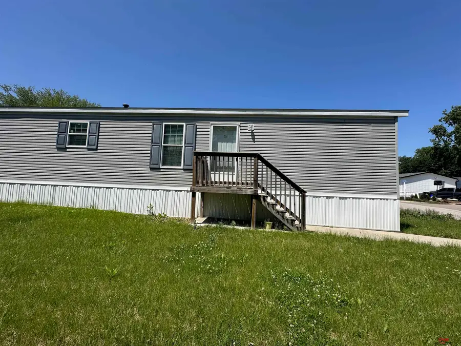 201 W Treehaven Drive, Lincoln, NE 68521 - #2