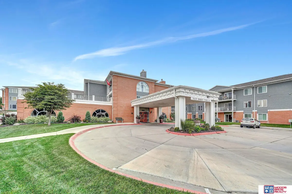 3001 S 51st Street #324, Lincoln, NE 68506 - #1