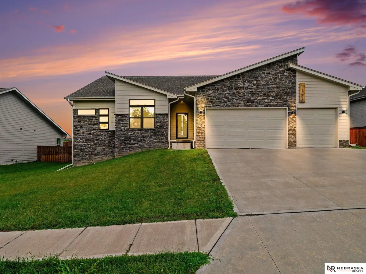 2116 Gindy Drive, Bellevue, NE 68147 - #1
