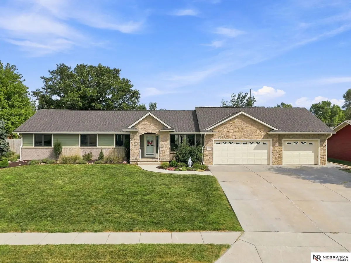 113 Precinct Road, Ceresco, NE 68017 - #1