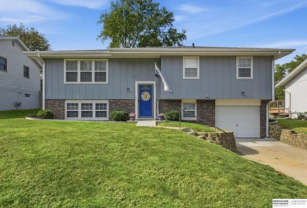 10245 O Street, Omaha, NE 68127