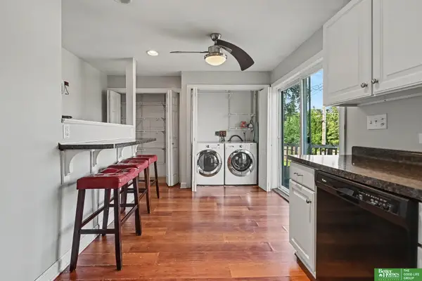 1805 S 55th Street, Omaha, NE 68106