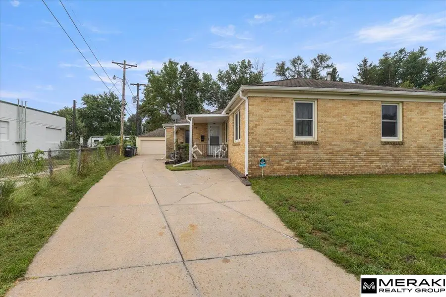 3011-3013 Read Street, Omaha, NE 68112 - #3