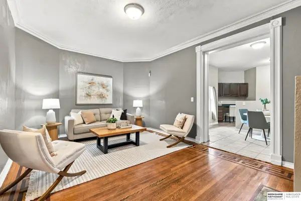 1124 S 29th Street, Omaha, NE 68105