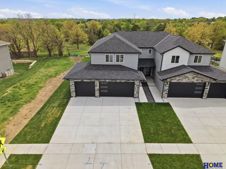 8921 Peregrine Road, Lincoln, NE 68505 - #2