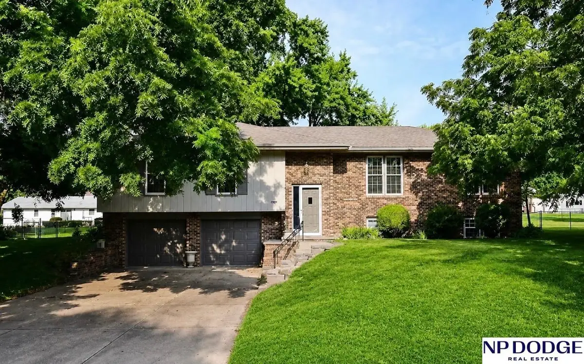 1042 S 217 Street, Elkhorn, NE 68022 - #1