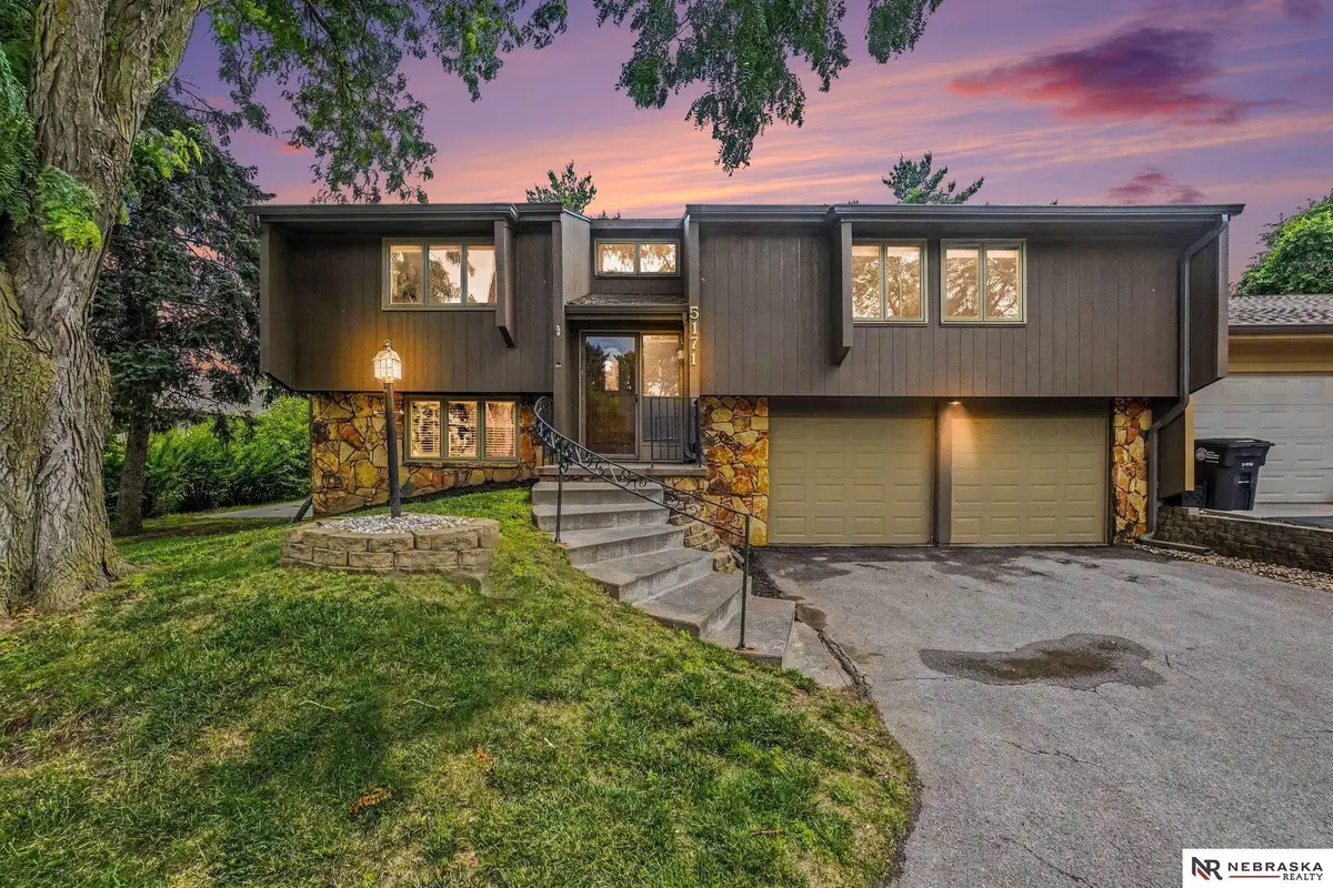 5171 S 150th Plaza, Omaha, NE 68137 - #1