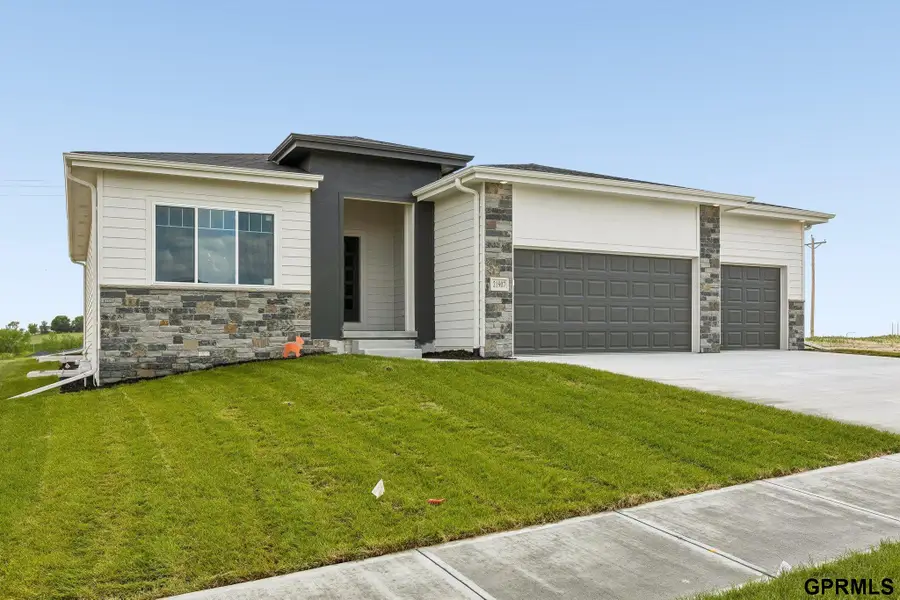 21907 Mcclellan Drive, Gretna, NE 68028 - #2