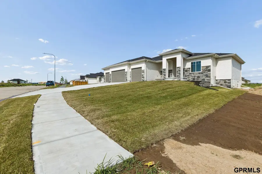 5705 N 197 Avenue, Elkhorn, NE 68022 - #3