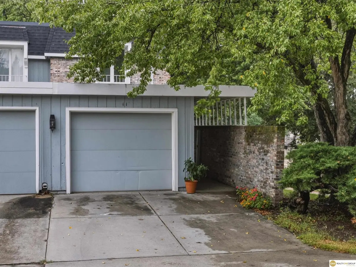 7111 Oldpost Road #11, Lincoln, NE 68506 - #1