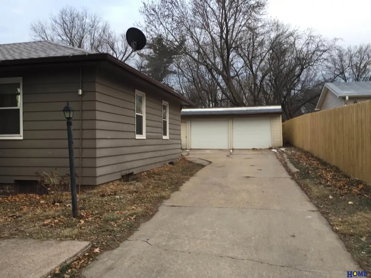 4715 Pawnee Street, Lincoln, NE 68506 - #1