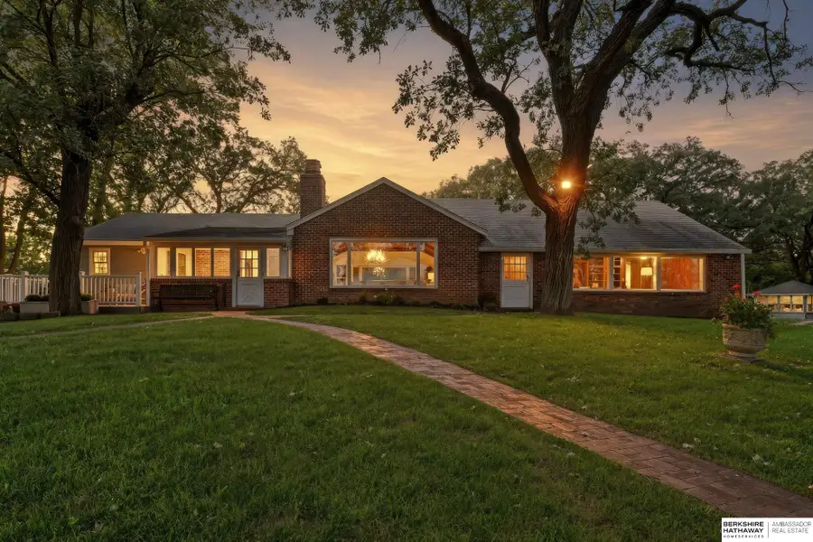 13506 N River Drive, Omaha, NE 68112 - #2