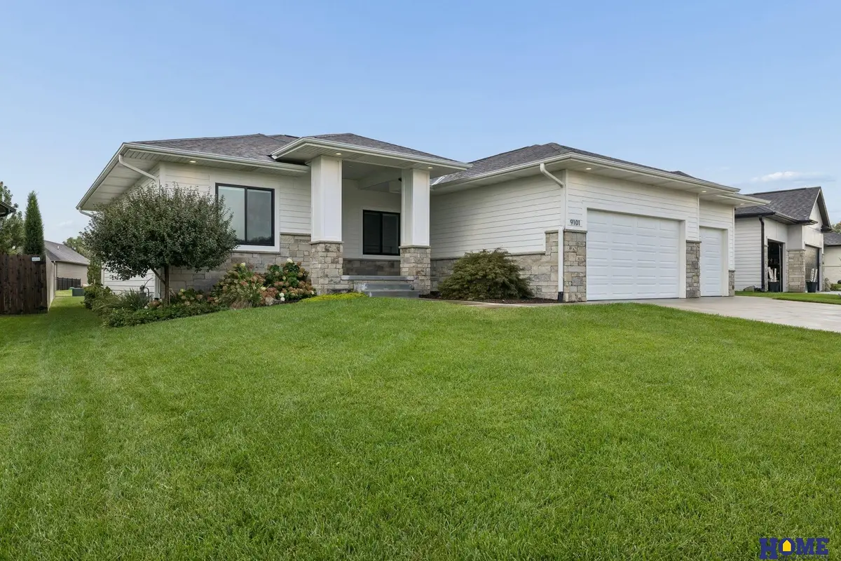 9101 Rock River Road, Lincoln, NE 68520 - #1