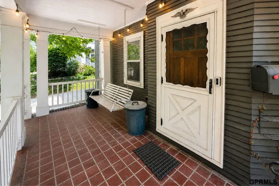 115 S 50th Street, Omaha, NE 68132 - #2