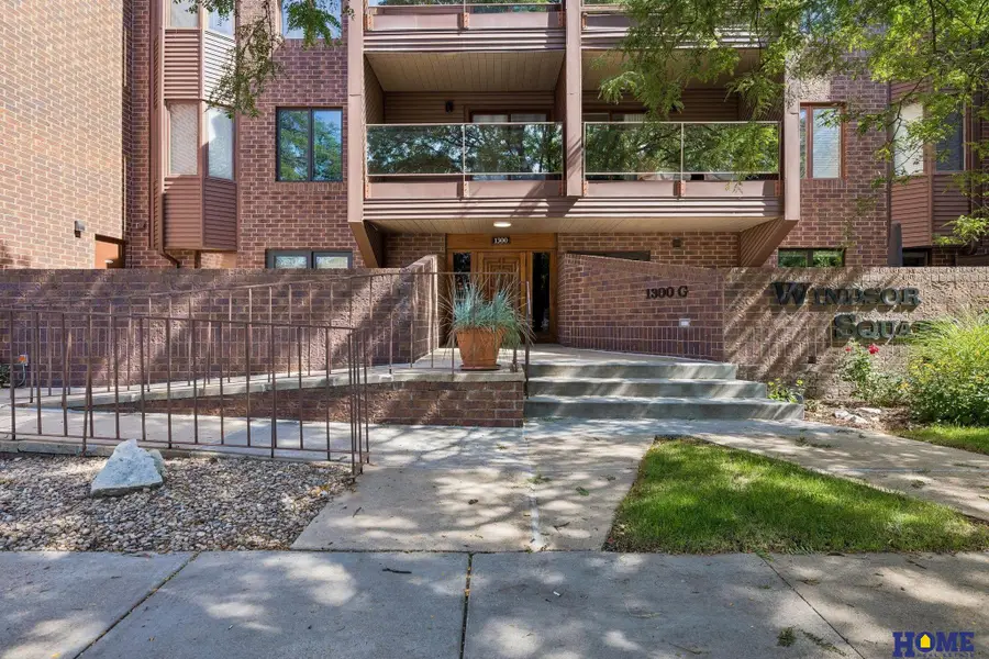 1300 G Street #301E, Lincoln, NE 68508 - #2
