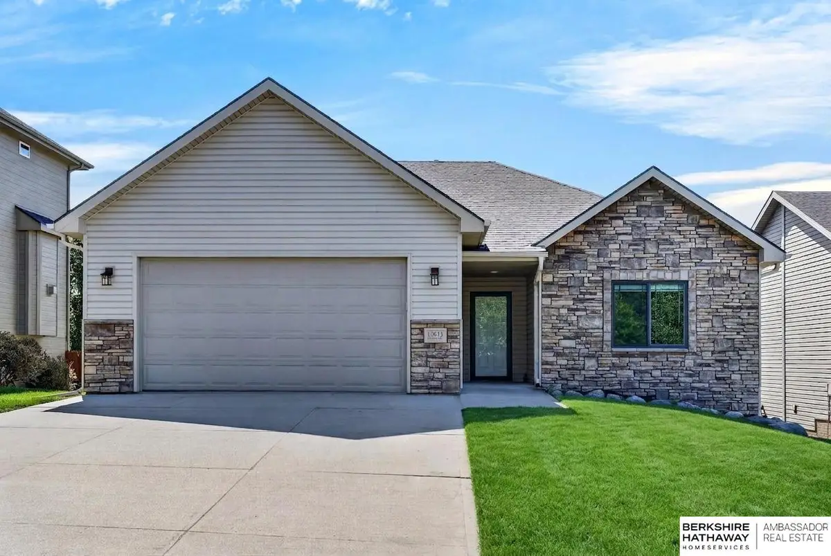 10611 Hillcrest Drive, La Vista, NE 68128 - #1