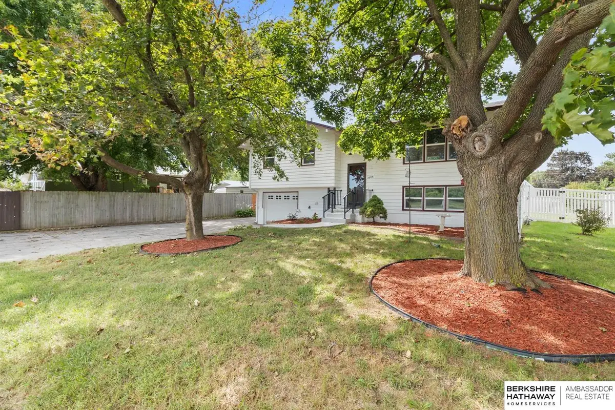 4608 N 90th Street, Omaha, NE 68134 - #1