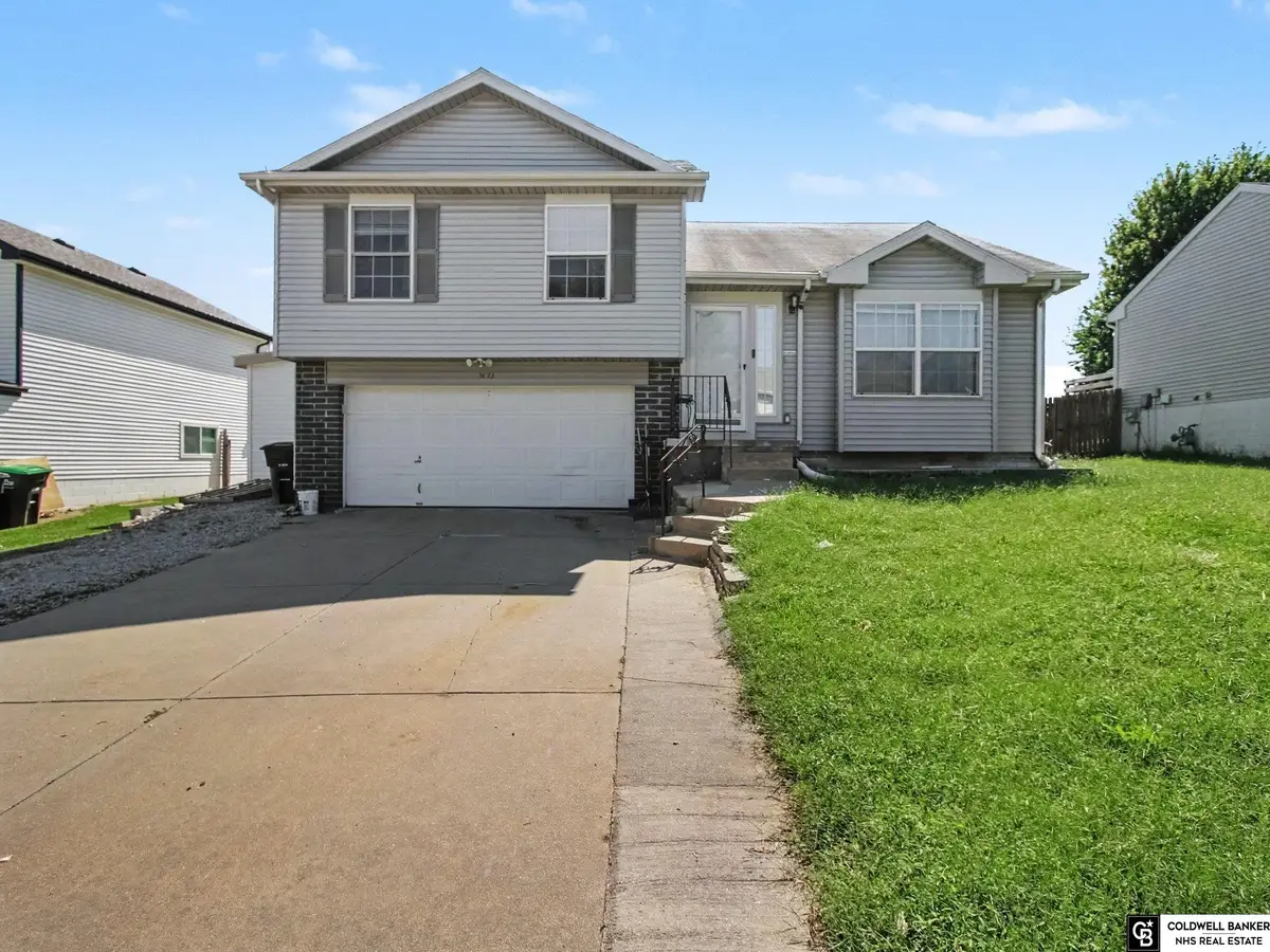 8013 Craig Avenue, Omaha, NE 68122 - #1