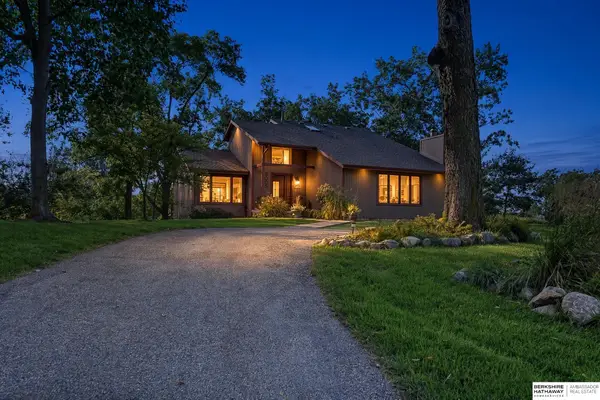 3005 Rainwood Road, Omaha, NE 68112