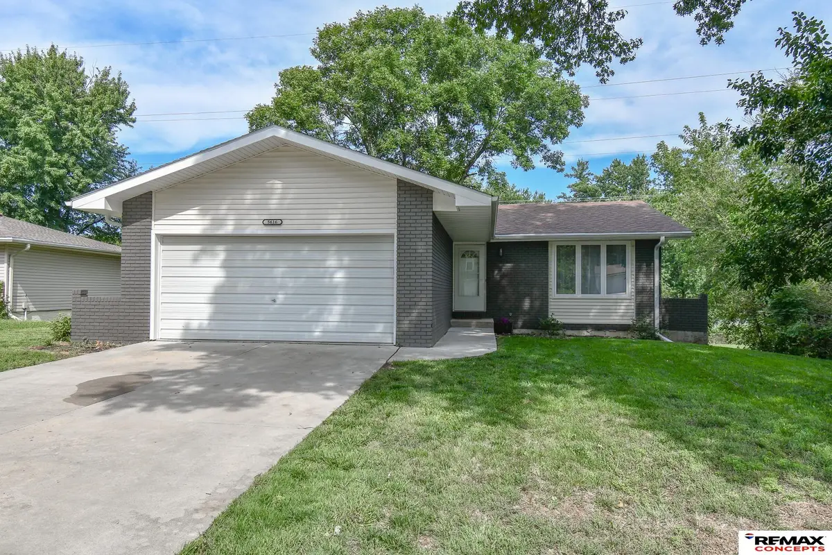 5616 Dogwood Drive, Lincoln, NE 68516 - #1