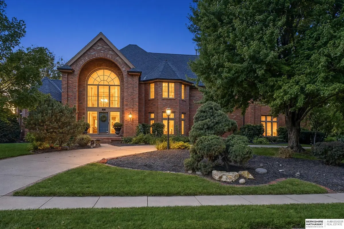 754 N 164th Street, Omaha, NE 68118 - #1