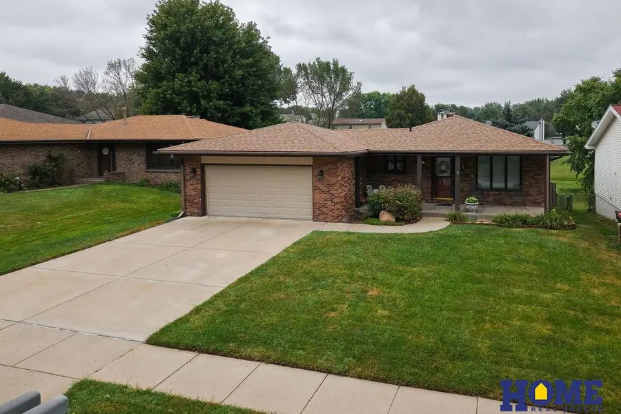 2106 Old Glory Road, Lincoln, NE 68521 - #2