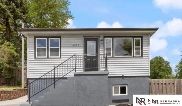 4656 Orchard Avenue, Omaha, NE 68117