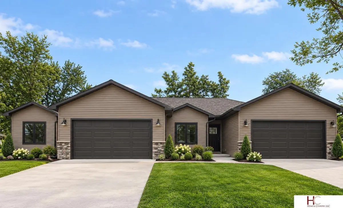 310 Walnut Street, Friend, NE 68359 - #1