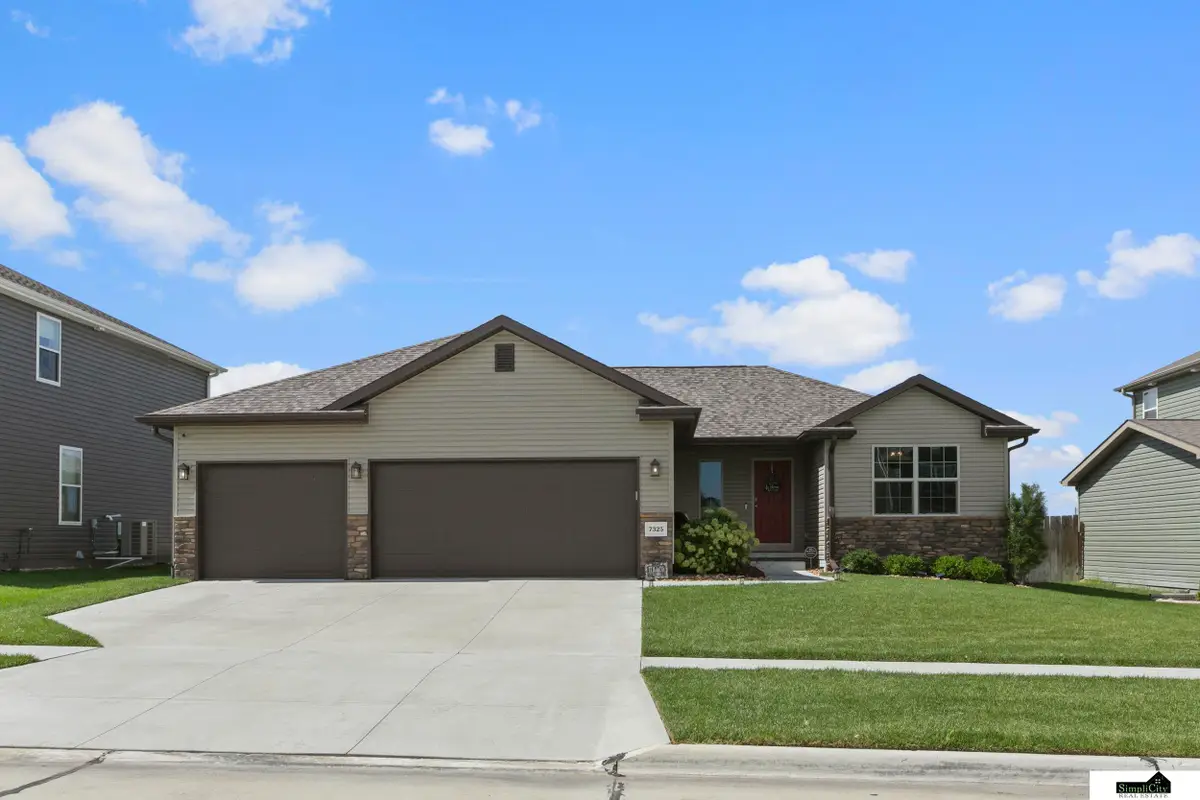 7325 N 9th Street, Lincoln, NE 68521 - #1