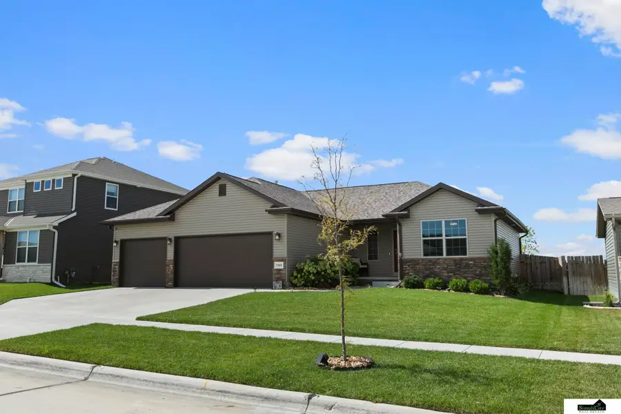 7325 N 9th Street, Lincoln, NE 68521 - #2