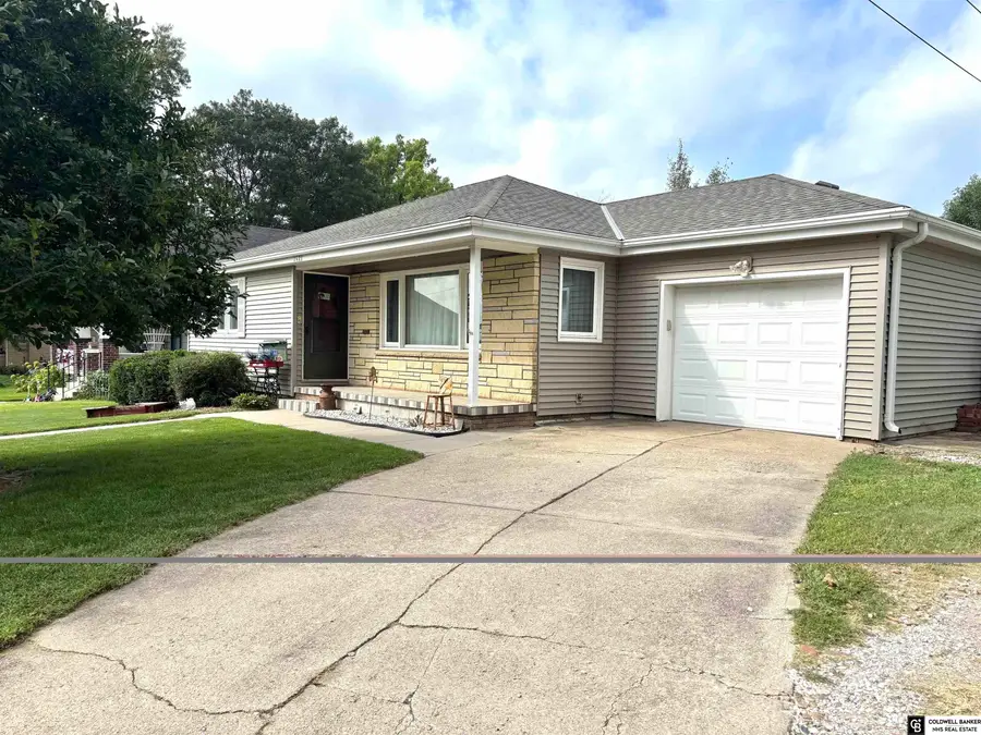 1421 Pine Street, Wahoo, NE 68066 - #3