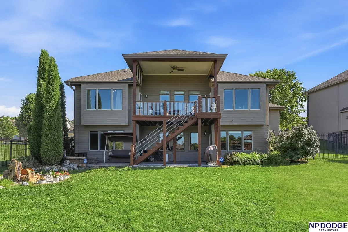 15339 Gilder Avenue, Bennington, NE 68007 - #1