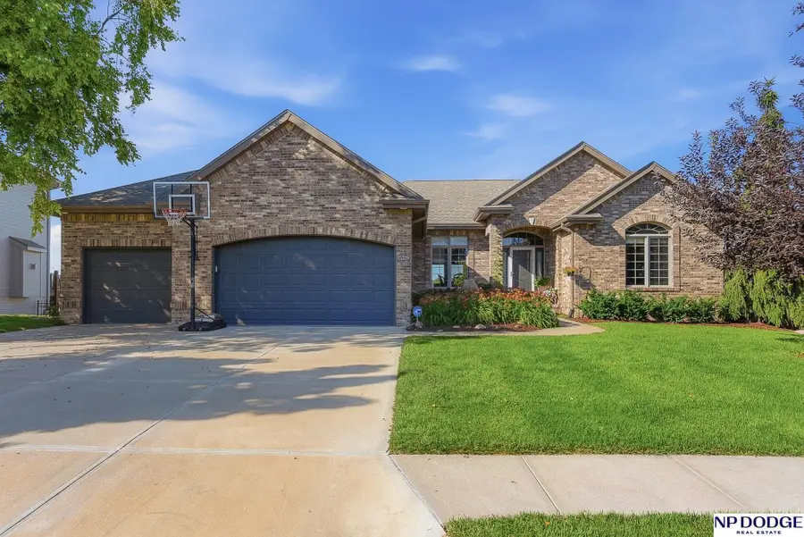 15339 Gilder Avenue, Bennington, NE 68007 - #3
