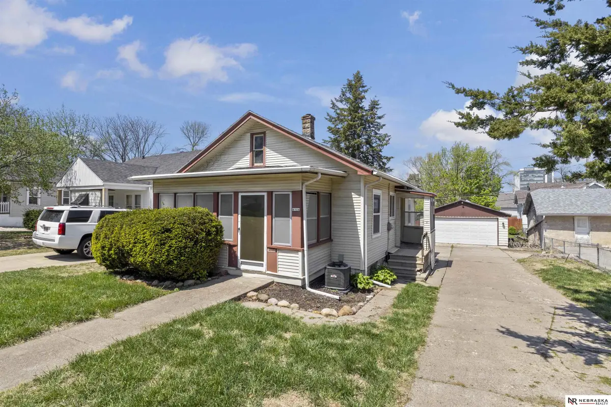 4504 Mayberry Street, Omaha, NE 68106 - #1
