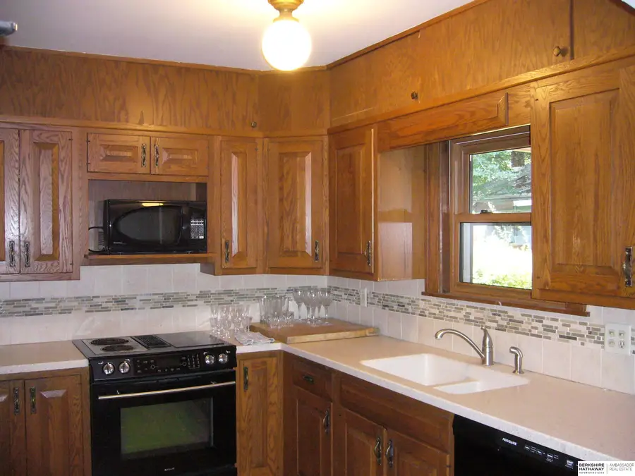 2508 S 31 Street, Omaha, NE 68105-3608 - #2