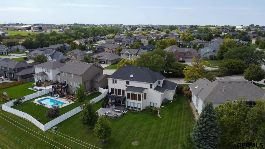 7823 N 156th Avenue, Bennington, NE 68007 - #2
