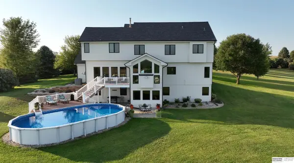 17227 Cattle Gate Lane, Kennard, NE 68034