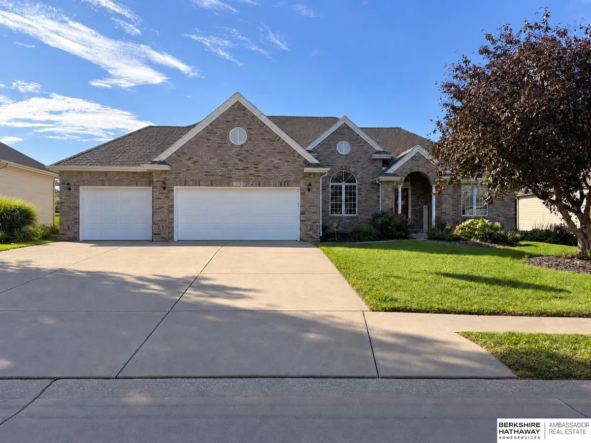 3904 S 184 Avenue, Omaha, NE 68130 - #1