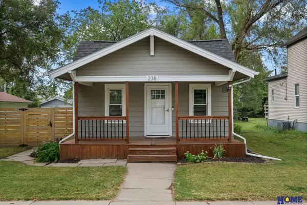 238 B Street, Lincoln, NE 68502