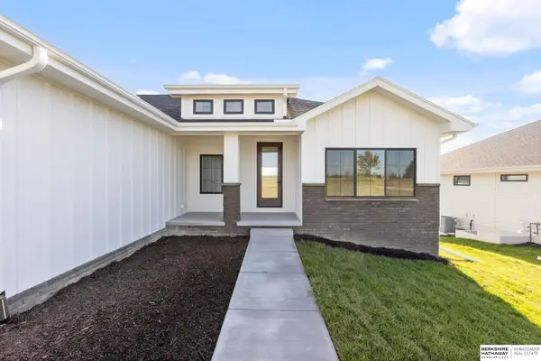 4509 N 213th Street, Elkhorn, NE 68022