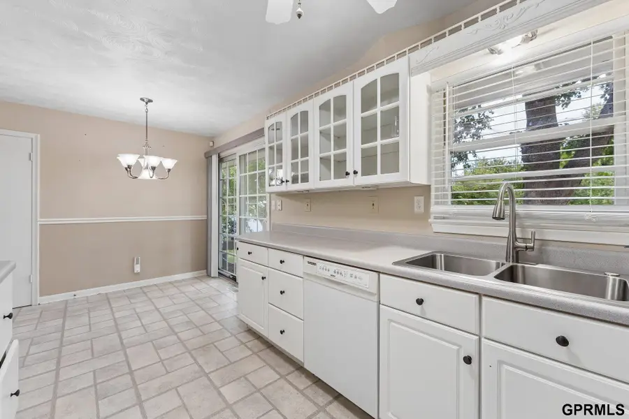 5834 Read Street, Omaha, NE 68152 - #2