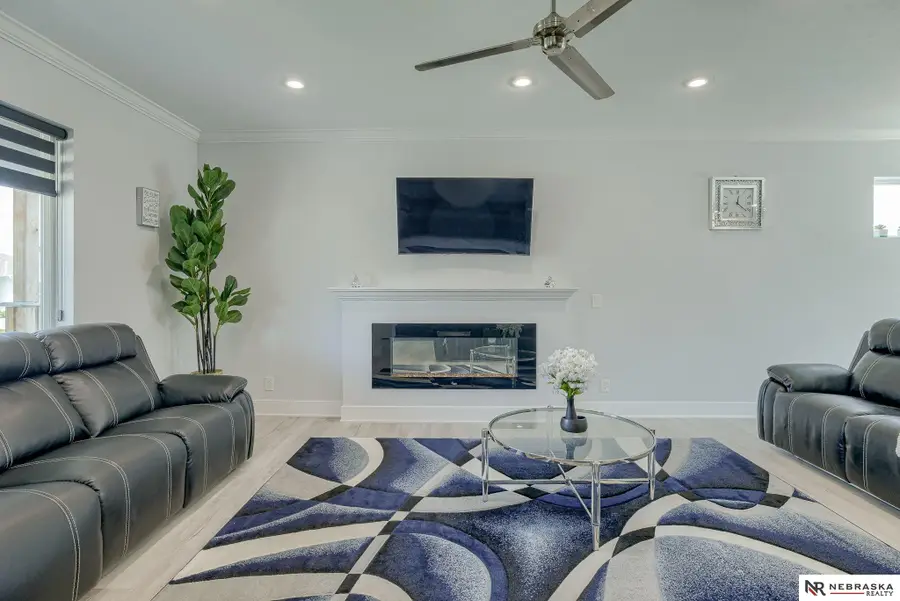 10213 N 152nd Avenue, Bennington, NE 68007 - #3