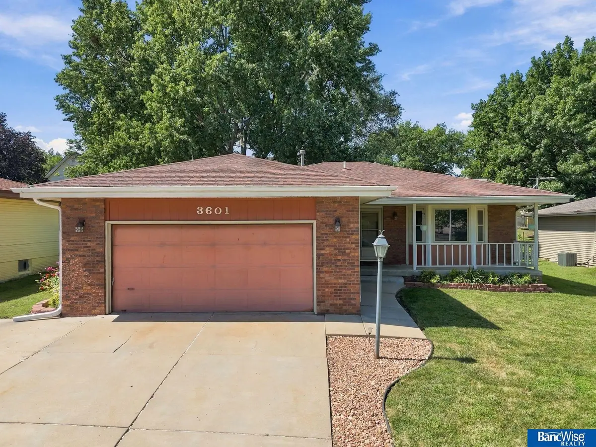 3601 N 4th St Court, Lincoln, NE 68521 - #1