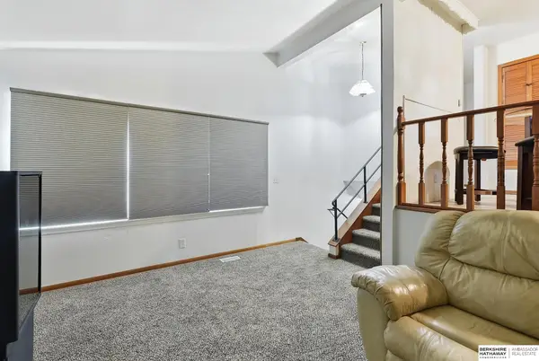 6606 Laurel Street, Omaha, NE 68104