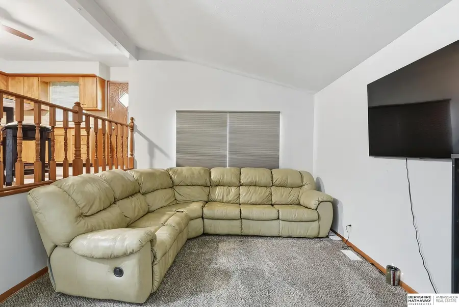 6606 Laurel Street, Omaha, NE 68104 - #2