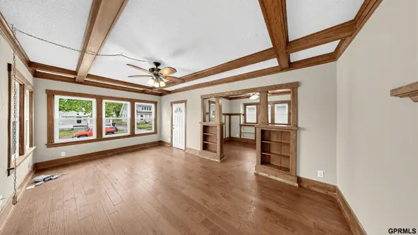 2920 N 47th Avenue, Omaha, NE 68104