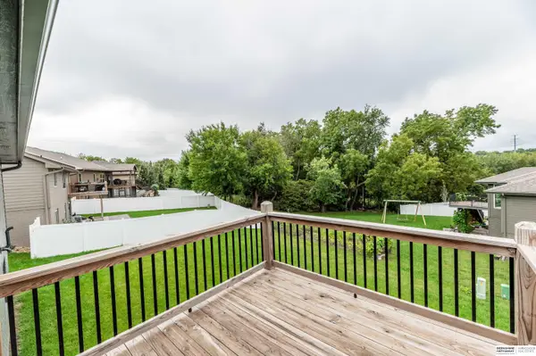 8954 S 21st Street, Bellevue, NE 68147