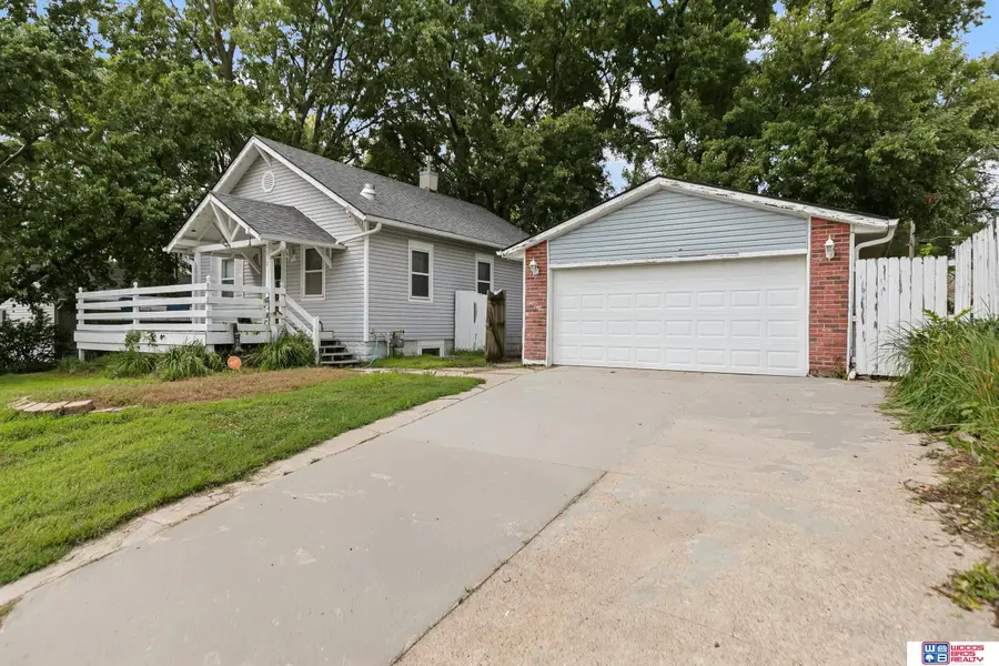 6012 Francis Street, Lincoln, NE 68505 - #3